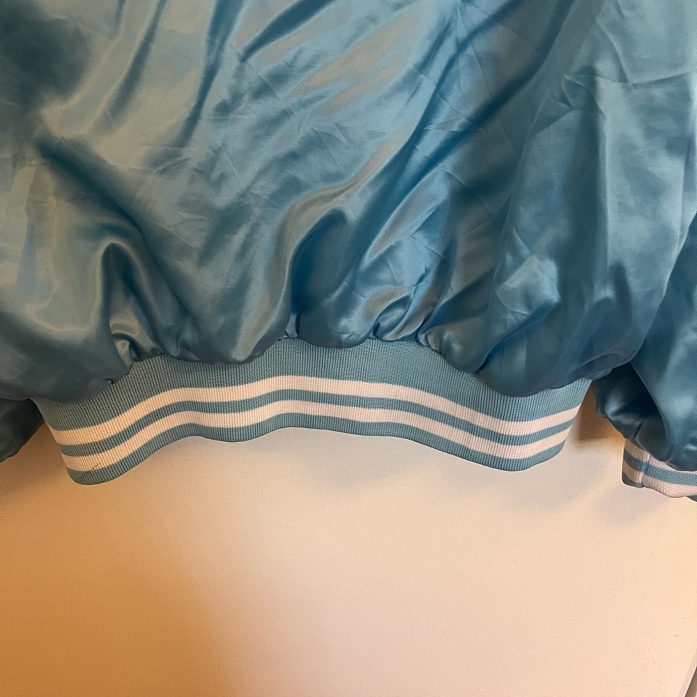 UNC Light Blue Vintage Jacket - Picture 5 of 9